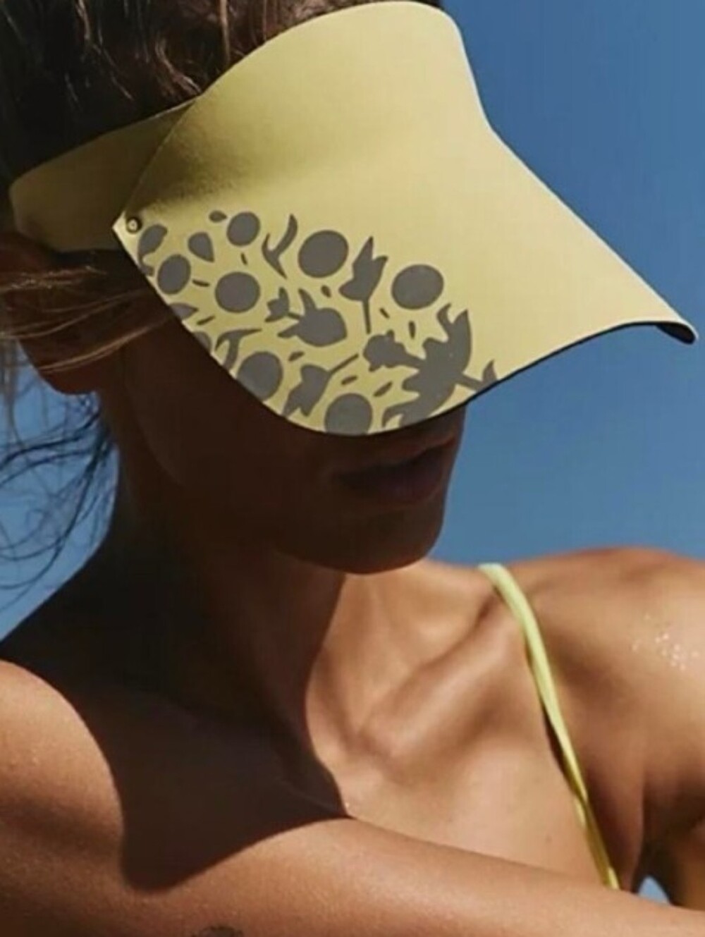 FP Movement Volley Reflective Neoprene Visor One Size
